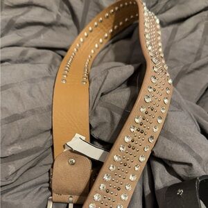 Belt size M